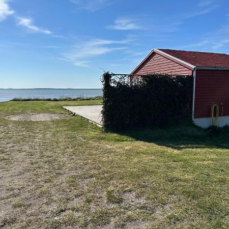 Beach Cabin Хёлльвикен Экстерьер фото