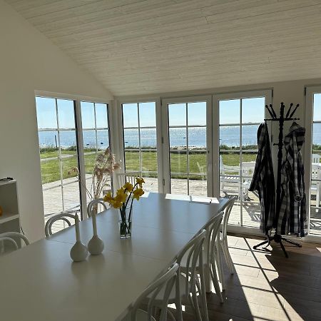 Beach Cabin Хёлльвикен Экстерьер фото