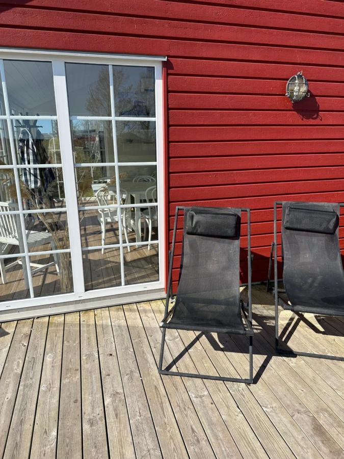 Beach Cabin Хёлльвикен Экстерьер фото